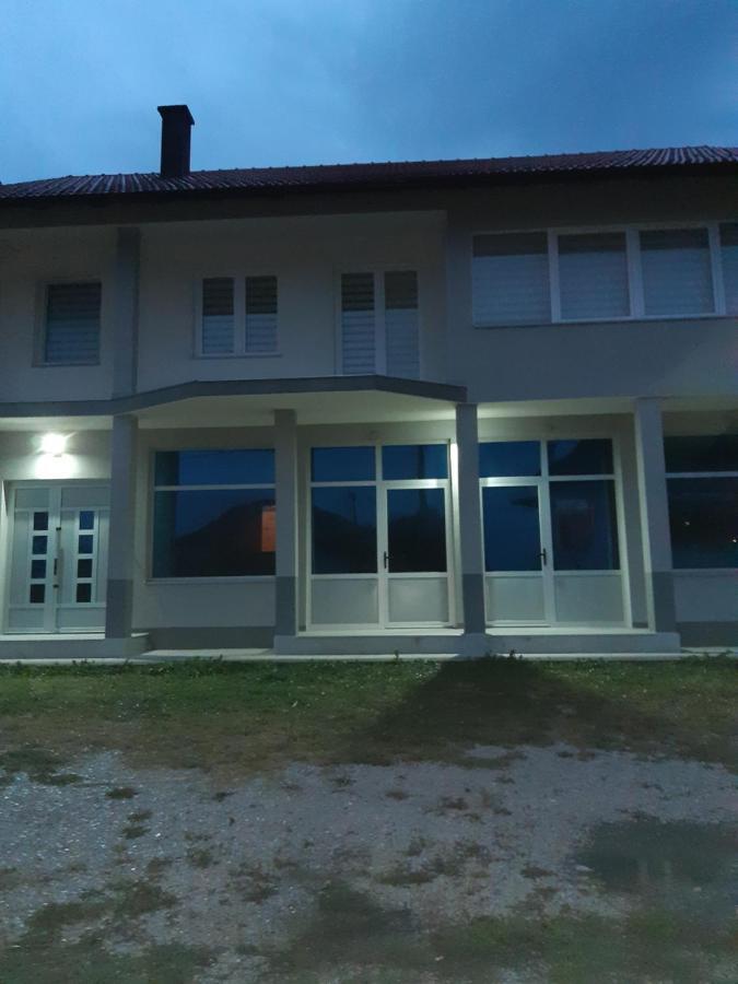 As Guesthouse Krzevici Exteriér fotografie