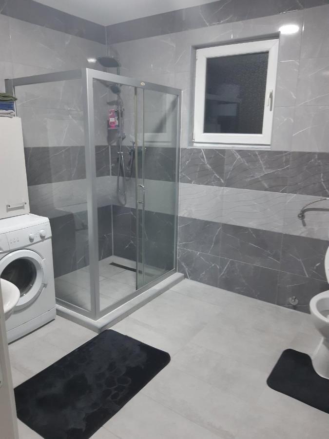 As Guesthouse Krzevici Exteriér fotografie